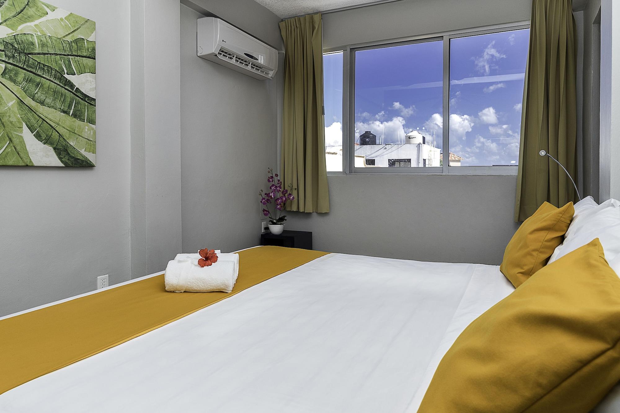 5TH AVENUE Sol del Caribe Apart Hotel by BFH Playa del Carmen Exterior foto