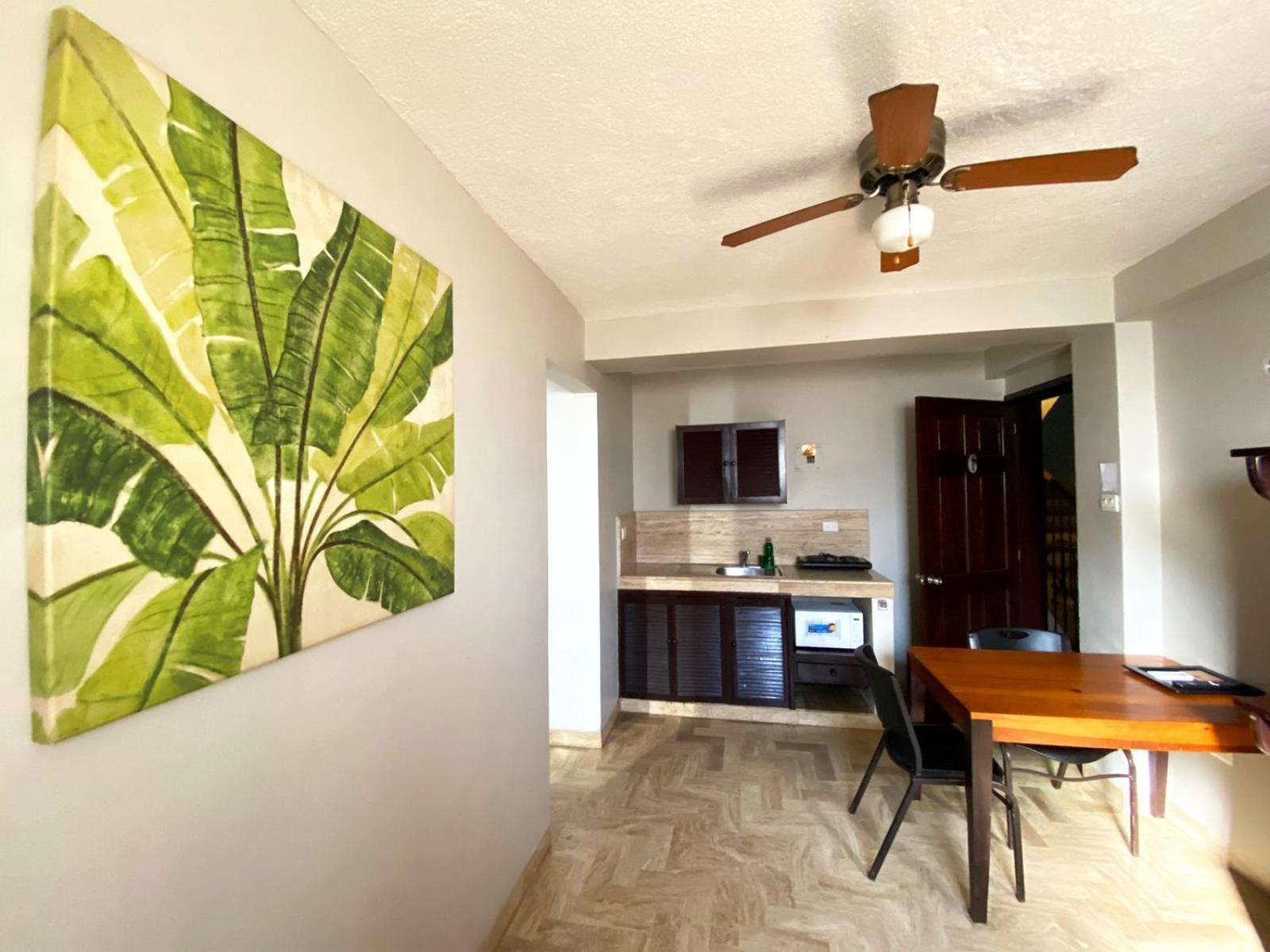5TH AVENUE Sol del Caribe Apart Hotel by BFH Playa del Carmen Exterior foto